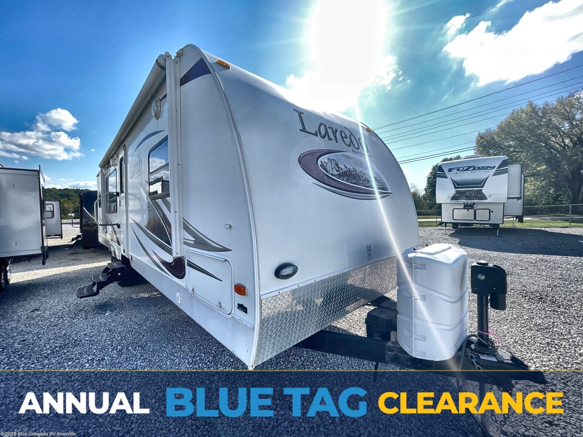 Email now about this 2011 Keystone Laredo Super Lite 293RK! Used 2011 Keystone Laredo Super Lite 293RK available in Louisville, Tennessee