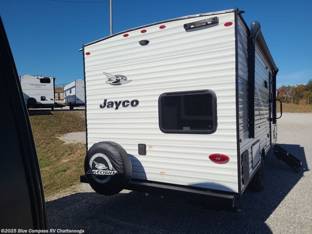 Contact us now about this 2026 Jayco Jay Flight SLX 197MB! 2026 Jay Flight SLX 197MB by Jayco from Blue Compass RV Chattanooga in Ringgold, Georgia