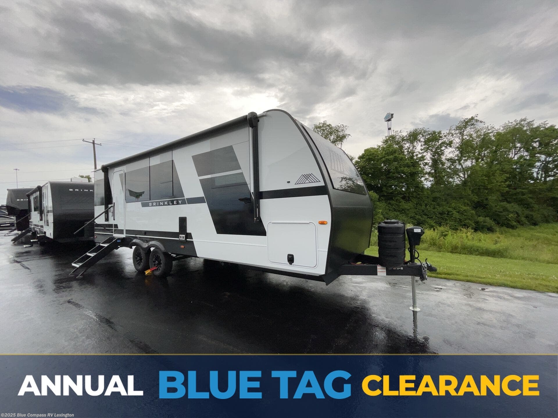 Email now about this 2025 Brinkley RV Model I 265! New 2025 Brinkley RV Model I 265 available in Georgetown, Kentucky