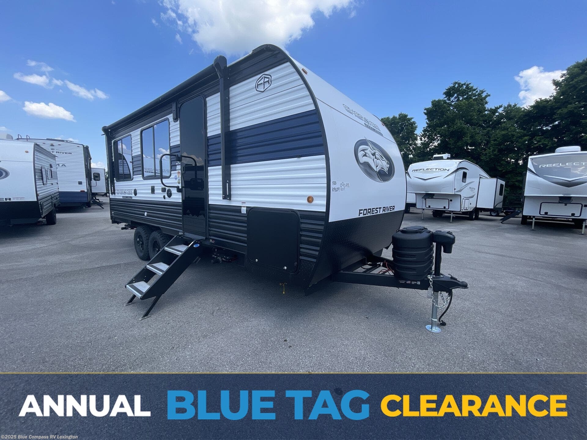 Email now about this 2026 Forest River Cherokee Grey Wolf 18RR! New 2026 Forest River Cherokee Grey Wolf 18RR available in Georgetown, Kentucky