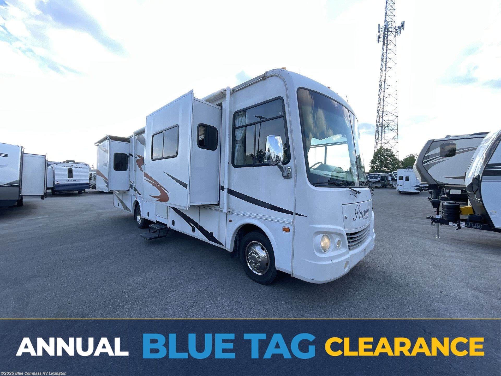 Email now about this 2007 Georgie Boy Pursuit 3225 TS! Used 2007 Georgie Boy Pursuit 3225 TS available in Georgetown, Kentucky