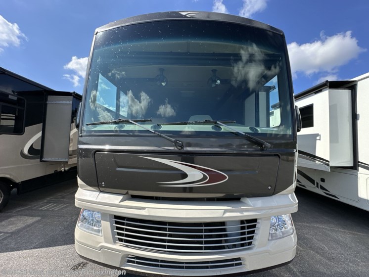 Email now about this 2014 Fleetwood Bounder 35K! Used 2014 Fleetwood Bounder 35K available in Georgetown, Kentucky