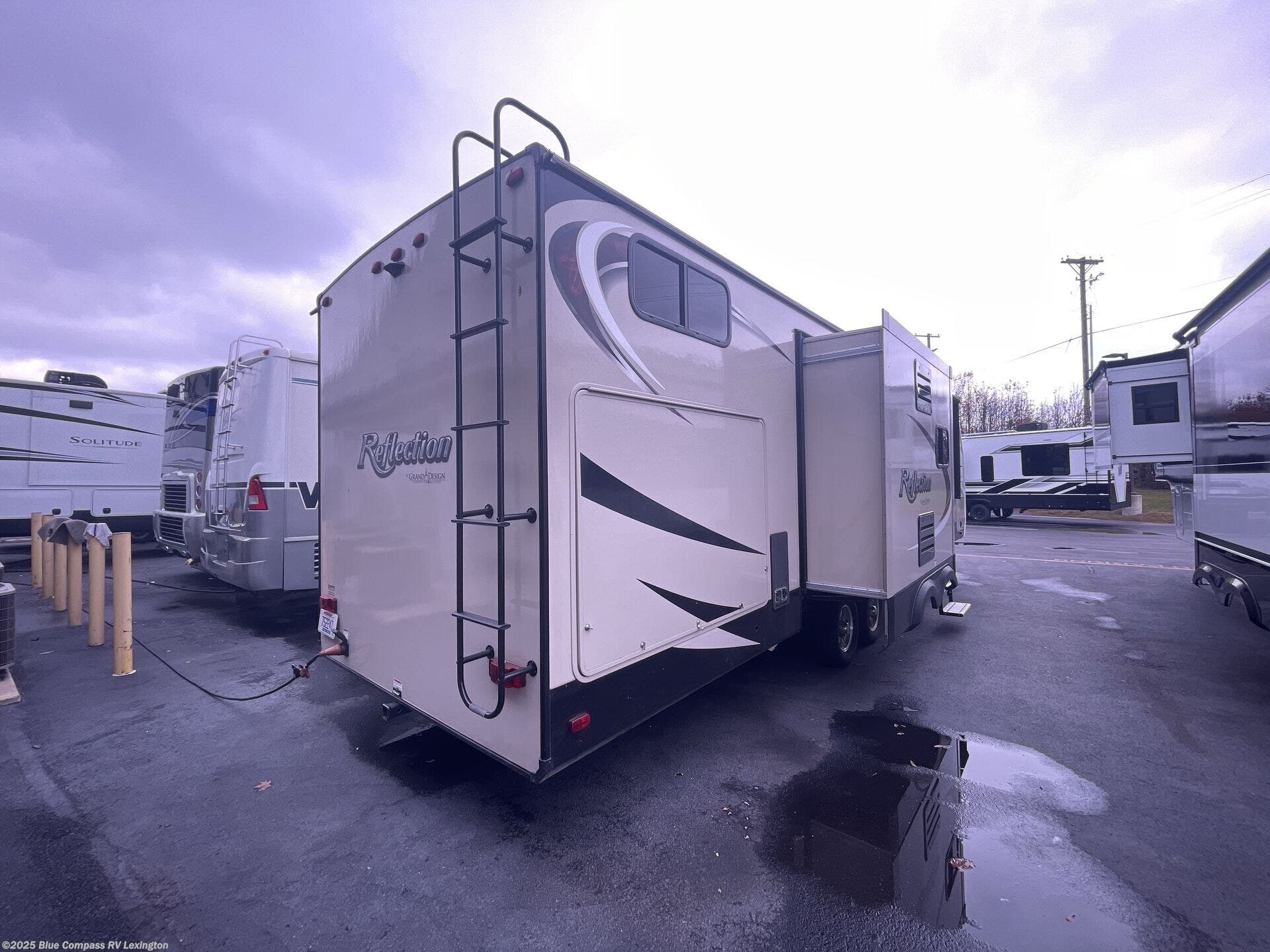 Contact us now about this 2017 Grand Design Reflection 308BHTS! 2017 Reflection 308BHTS by Grand Design from Blue Compass RV Lexington in Georgetown, Kentucky