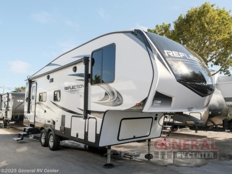Email now about this 2022 Grand Design Reflection 150 Series 260RD! Used 2022 Grand Design Reflection 150 Series 260RD available in West Palm Beach, Florida