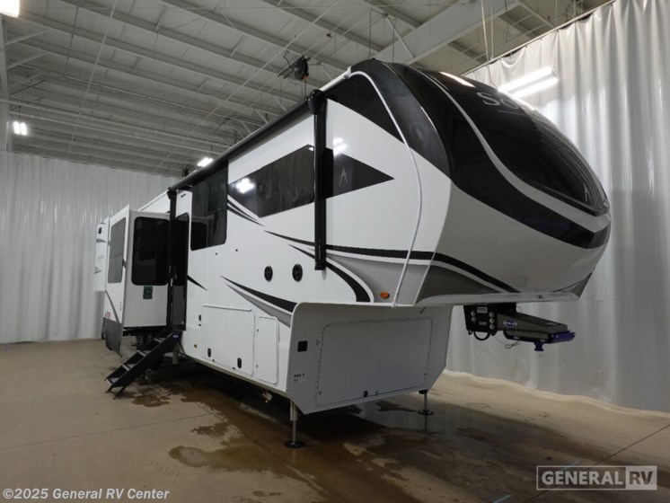 Email now about this 2025 Grand Design Solitude 390RK! New 2025 Grand Design Solitude 390RK available in West Palm Beach, Florida
