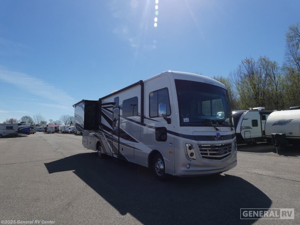 Email now about this 2025 Holiday Rambler Eclipse 32S! New 2025 Holiday Rambler Eclipse 32S available in West Palm Beach, Florida