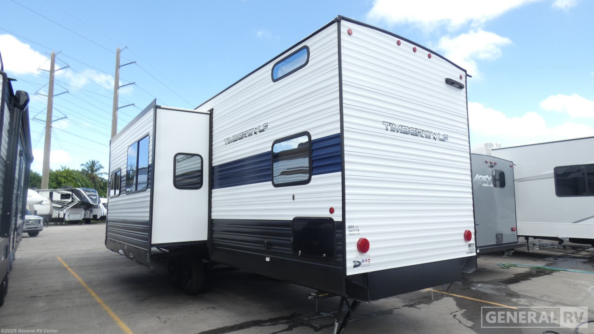 Contact us now about this 2024 Forest River TIMBERWOLF 39TN! 2024 TIMBERWOLF 39TN by Forest River from General RV Center in West Palm Beach, Florida