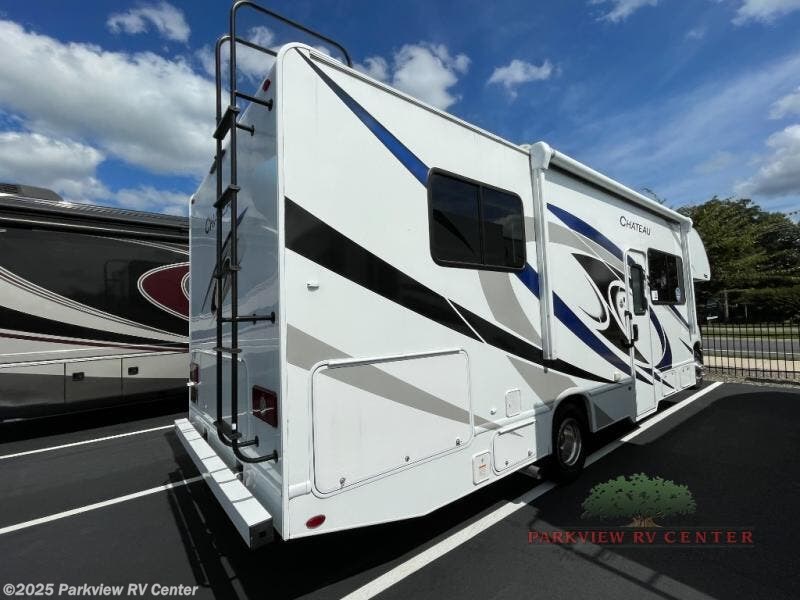 Contact us now about this 2023 Thor Motor Coach Chateau 28Z! 2023 Chateau 28Z by Thor Motor Coach from Parkview RV Center in Smyrna, Delaware