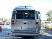 Used 2024 Airstream Flying Cloud 28RB Twin available in Smyrna, Delaware