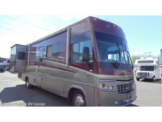 2008 Winnebago Voyage 32H w/2slds - Used Class A For Sale by Pedata RV Center in Tucson, Arizona
