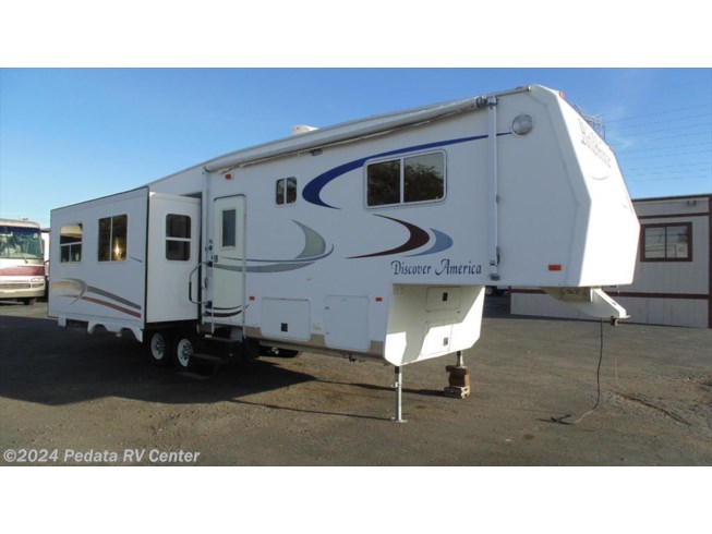 2003 Nu-Wa Hitchhiker Discover America 31.5LKTG w/3slds - Used Fifth Wheel For Sale by Pedata RV Center in Tucson, Arizona