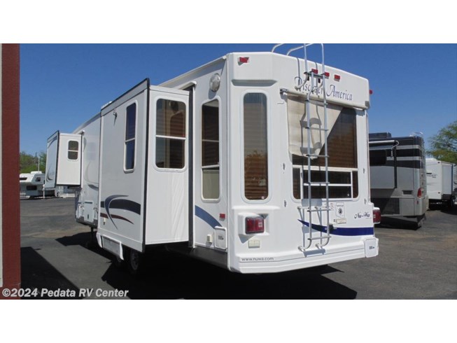 2003 Discover America 31.5LKTG w/3slds by Nu-Wa from Pedata RV Center in Tucson, Arizona