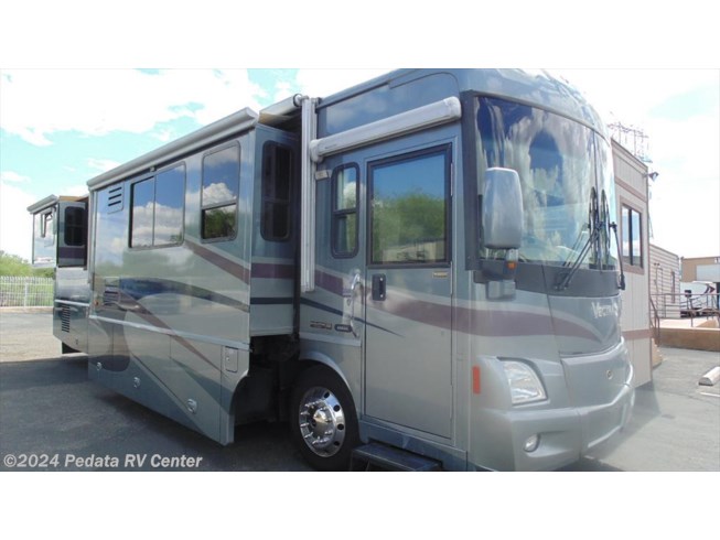 2005 Winnebago Vectra 36RD w/4slds - Used Diesel Pusher For Sale by Pedata RV Center in Tucson, Arizona