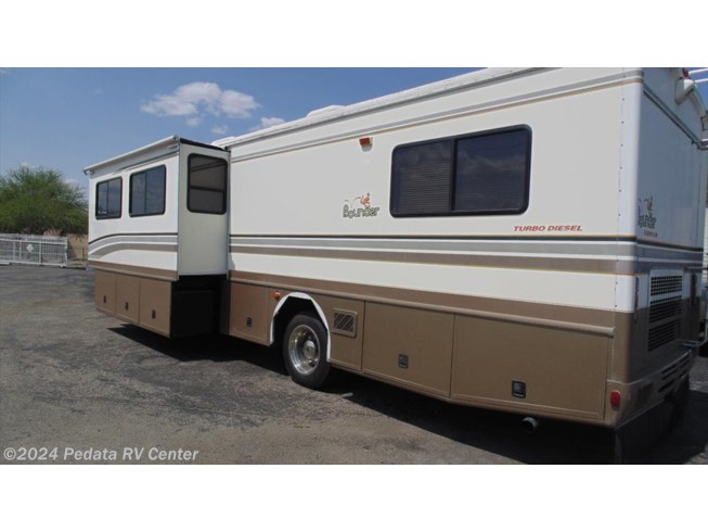 2000 Bounder Diesel 36S w/1sld by Fleetwood from Pedata RV Center in Tucson, Arizona