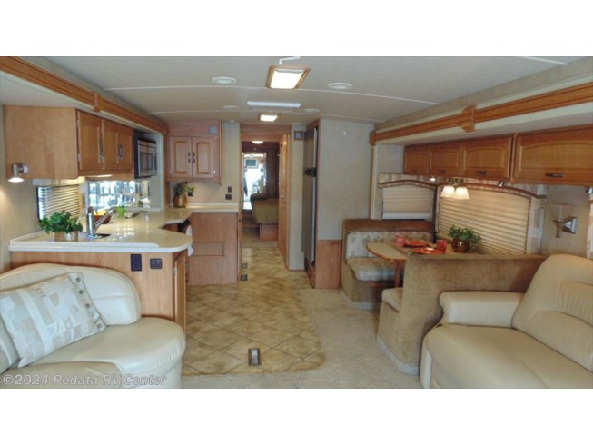 2006 Itasca Meridian 39K w/3slds - Used Diesel Pusher For Sale by Pedata RV Center in Tucson, Arizona