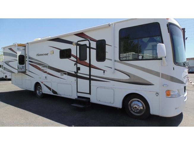 2011 Thor Motor Coach Hurricane 32A w/2slds - Used Class A For Sale by Pedata RV Center in Tucson, Arizona