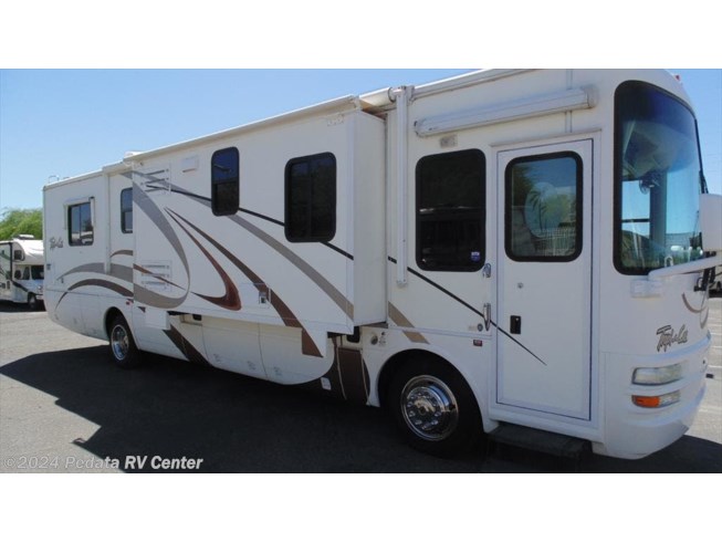 2004 National RV Tropical 370T w/3slds - Used Diesel Pusher For Sale by Pedata RV Center in Tucson, Arizona