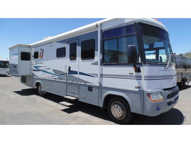 2004 Itasca Suncruiser 33V w/2slds - Used Class A For Sale by Pedata RV Center in Tucson, Arizona