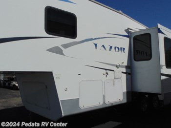 2009 Frontier Tazor 26FRL 