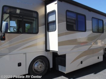 2008 Fleetwood Excursion 38V w/2slds 