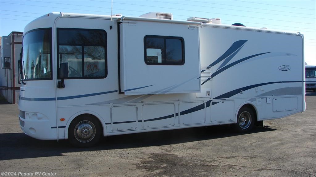 #10692 - Used 2004 R-Vision Trail-Lite 281 Class A RV For Sale 2004 R Vision Trail Lite Class A Motorhome