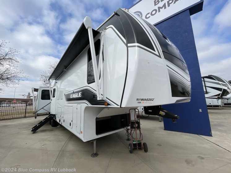 New 2024 Jayco Eagle 355MBQS available in Lubbock, Texas