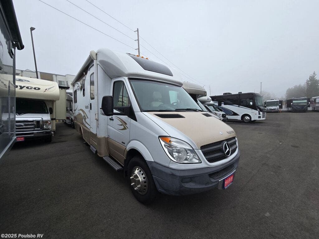 Call now about this 2014 Winnebago View 24G! 2014 Winnebago View 24G - Used Class C For Sale by Poulsbo RV in Kent, Washington features Awning