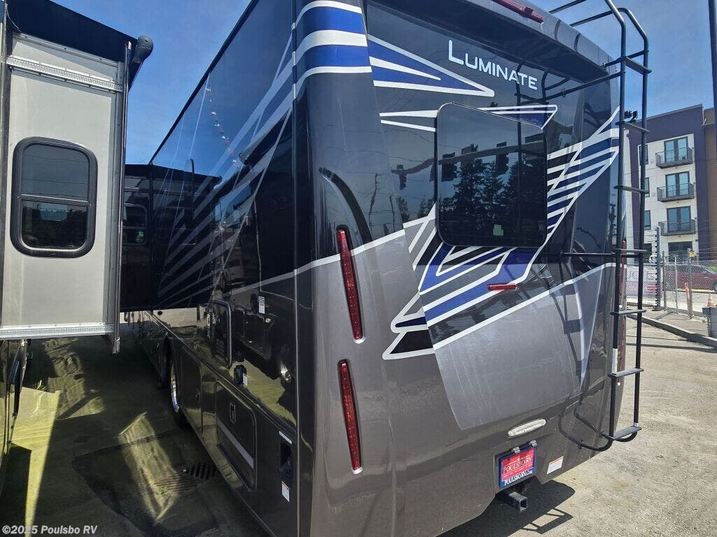 New 2025 Thor Motor Coach Luminate⢠CC35 available in Kent, Washington