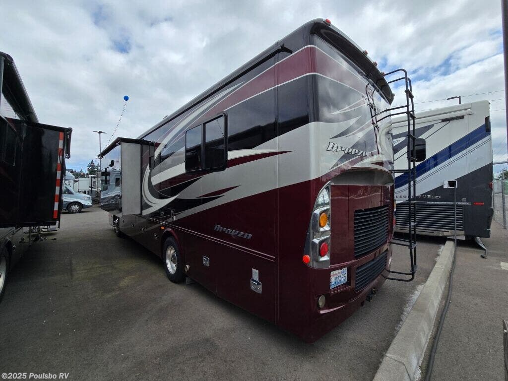 Used 2017 Tiffin Allegro Breeze 32BR available in Kent, Washington