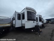Call now about this 2026 CrossRoads Hampton HP372FDB! 2026 CrossRoads Hampton HP372FDB - New Destination Trailer For Sale by Poulsbo RV in Kent, Washington features Awning