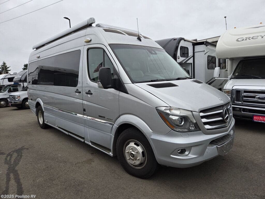 Contact us now about this 2016 Roadtrek E-Trek E-Trek! 2016 E-Trek E-Trek by Roadtrek from Poulsbo RV in Kent, Washington