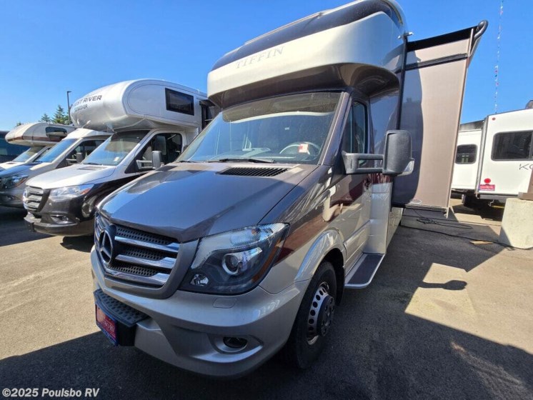 Email now about this 2019 Tiffin Wayfarer 24TW! Used 2019 Tiffin Wayfarer 24TW available in Kent, Washington