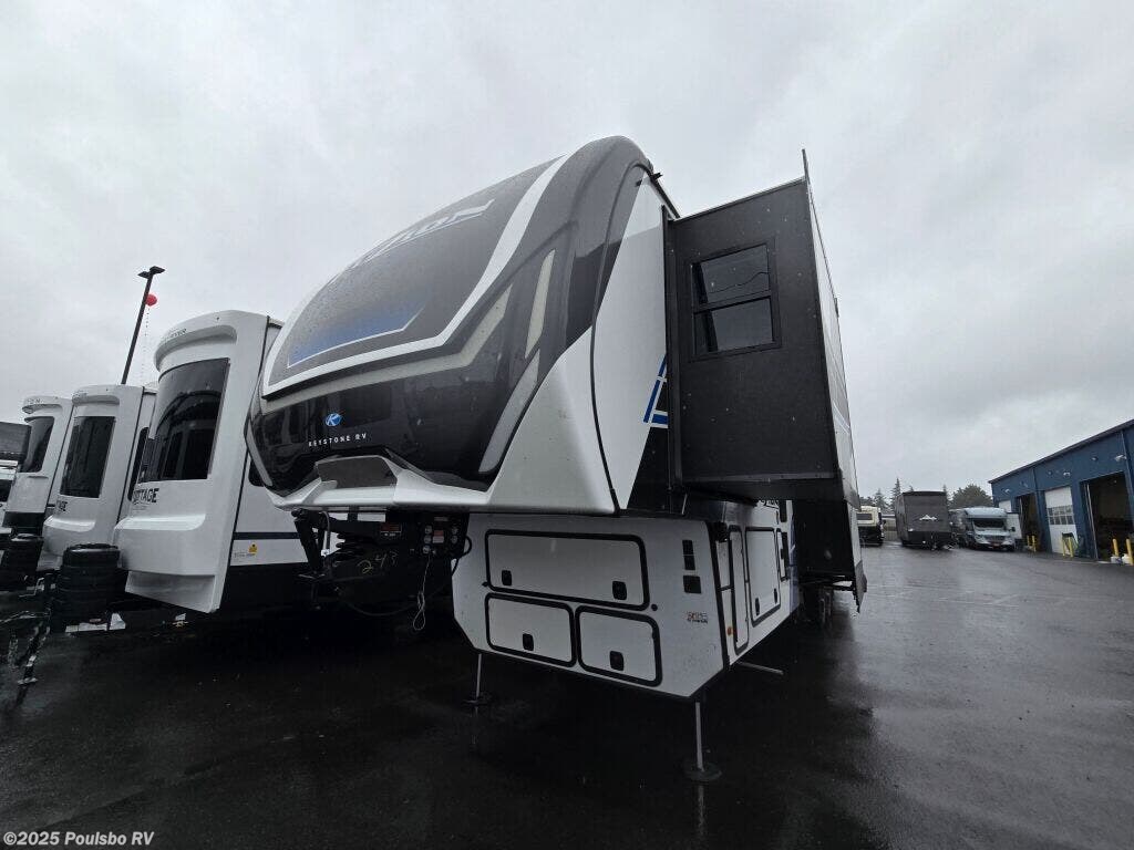 Email now about this 2025 Keystone Fuzion Toy Hauler 419! New 2025 Keystone Fuzion Toy Hauler 419 available in Kent, Washington