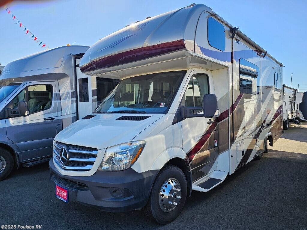 Contact us now about this 2019 Forest River Sunseeker 2400R! 2019 Sunseeker 2400R by Forest River from Poulsbo RV in Kent, Washington