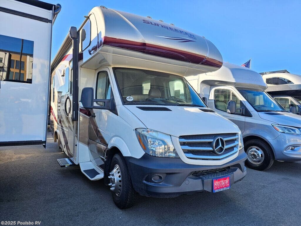 Email now about this 2019 Forest River Sunseeker 2400R! Used 2019 Forest River Sunseeker 2400R available in Kent, Washington