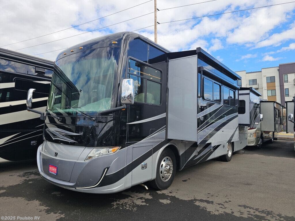 Contact us now about this 2021 Tiffin Allegro Red 33AA! 2021 Allegro Red 33AA by Tiffin from Poulsbo RV in Kent, Washington