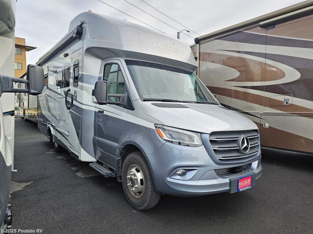 Email now about this 2026 Tiffin Wayfarer 25XLW! New 2026 Tiffin Wayfarer 25XLW available in Kent, Washington