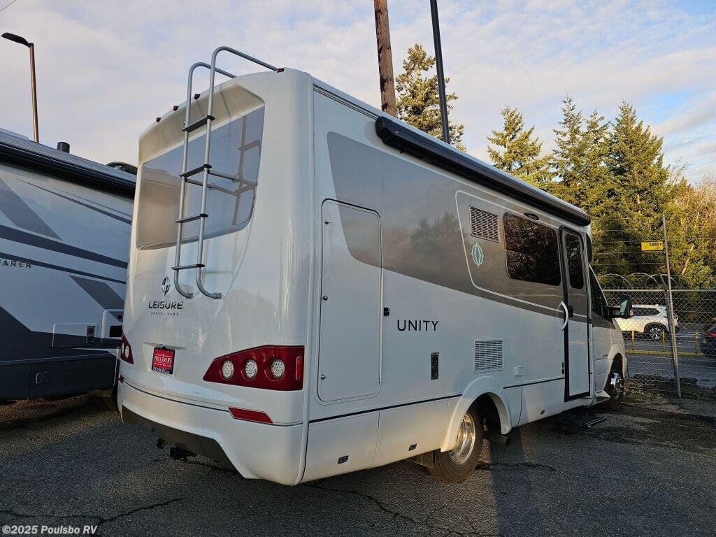 Contact us now about this 2018 Leisure Travel Unity 24MB! 2018 Unity 24MB by Leisure Travel from Poulsbo RV in Kent, Washington