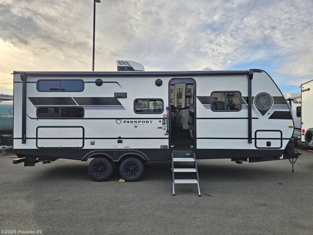 Call now about this 2026 Keystone Passport 229BHWE! 2026 Keystone Passport 229BHWE - New Travel Trailer For Sale by Poulsbo RV in Kent, Washington features Awning