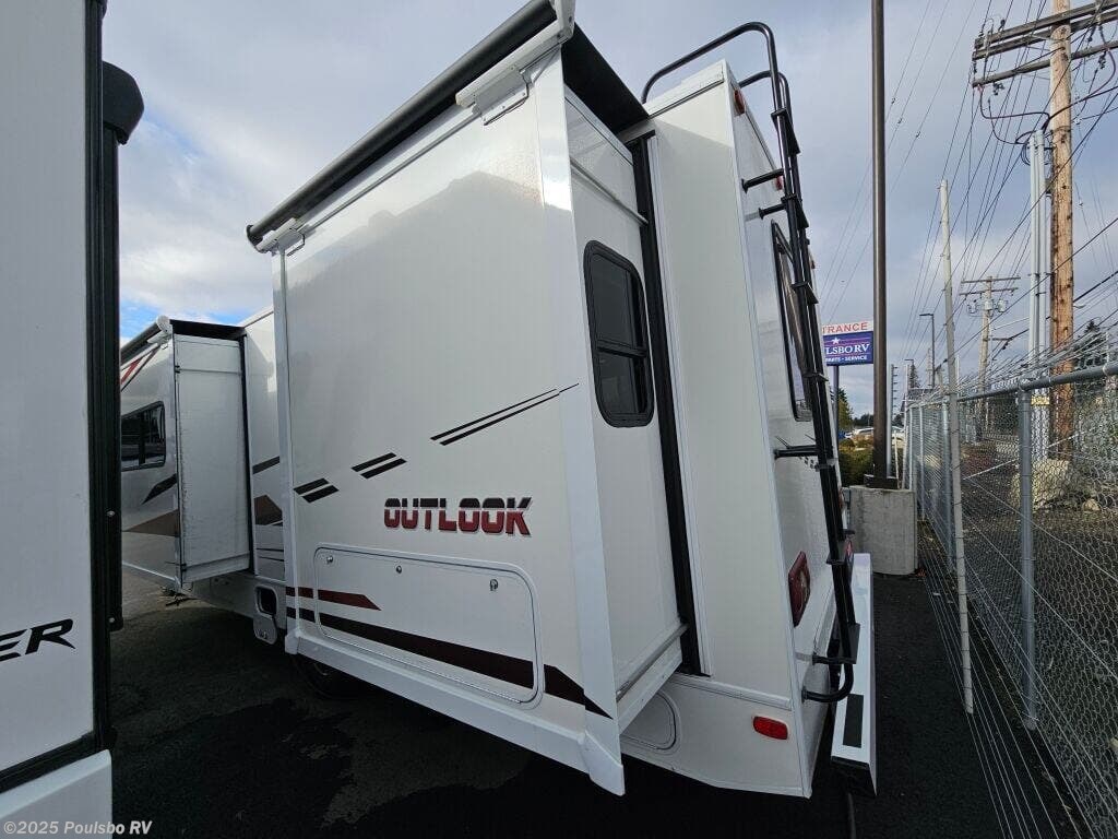 Used 2019 Winnebago Outlook 27D available in Kent, Washington