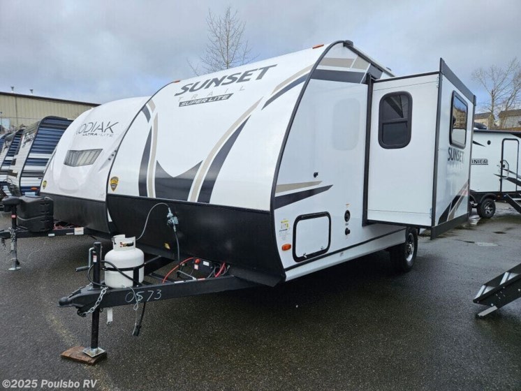 Email now about this 2024 CrossRoads Sunset Trail Super Lite SS188BH! New 2024 CrossRoads Sunset Trail Super Lite SS188BH available in Everett, Washington