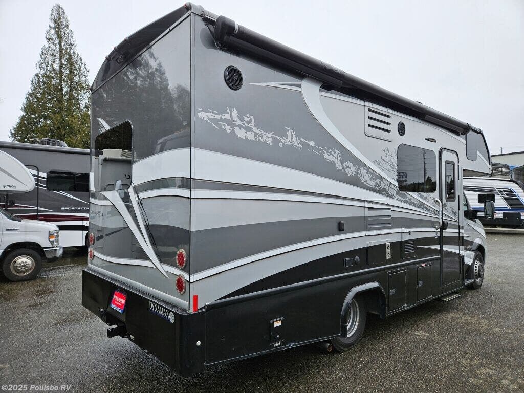 Used 2018 Dynamax Corp Isata 3 Series 24FW available in Everett, Washington
