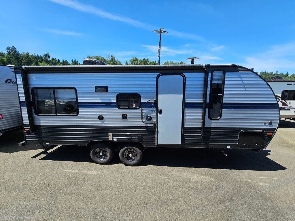Call now about this 2019 Forest River Cascade 22RD! 2019 Forest River Cascade 22RD - Used Travel Trailer For Sale by Poulsbo RV in Everett, Washington features Awning