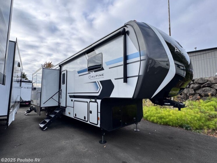 Email now about this 2026 Keystone Avalanche 380LT! New 2026 Keystone Avalanche 380LT available in Everett, Washington