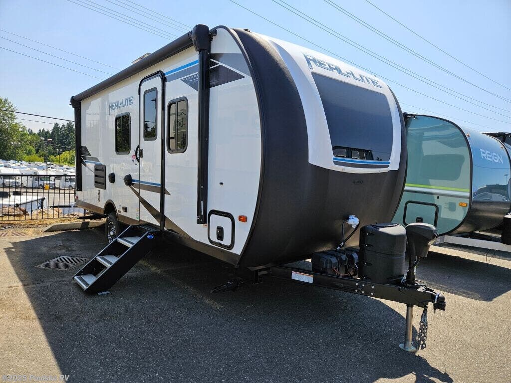 Email now about this 2022 Palomino Real-Lite Mini RL-189! Used 2022 Palomino Real-Lite Mini RL-189 available in Everett, Washington