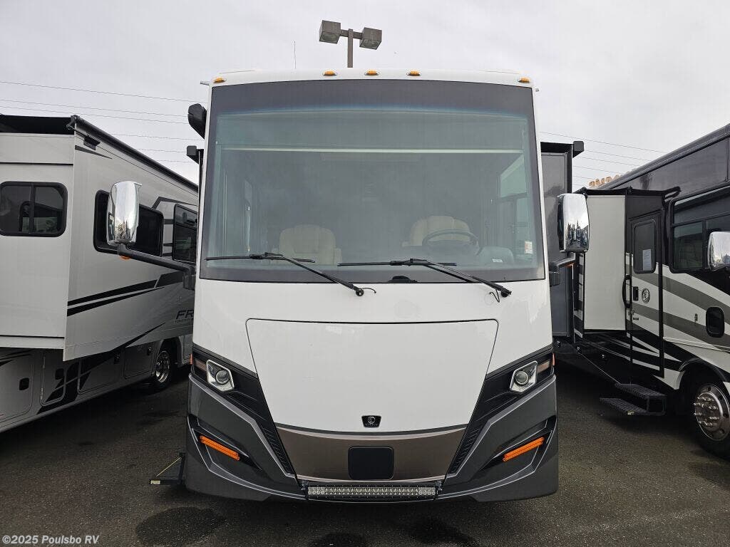 Call now about this 2022 Tiffin Allegro Red 360 37BA! 2022 Tiffin Allegro Red 360 37BA - Used Class A For Sale by Poulsbo RV in Everett, Washington features Awning