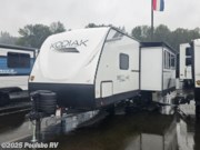 Call now about this 2025 Dutchmen Kodiak Ultra-Lite 257RKSL! 2025 Dutchmen Kodiak Ultra-Lite 257RKSL - New Travel Trailer For Sale by Poulsbo RV in Sumner, Washington features Awning
