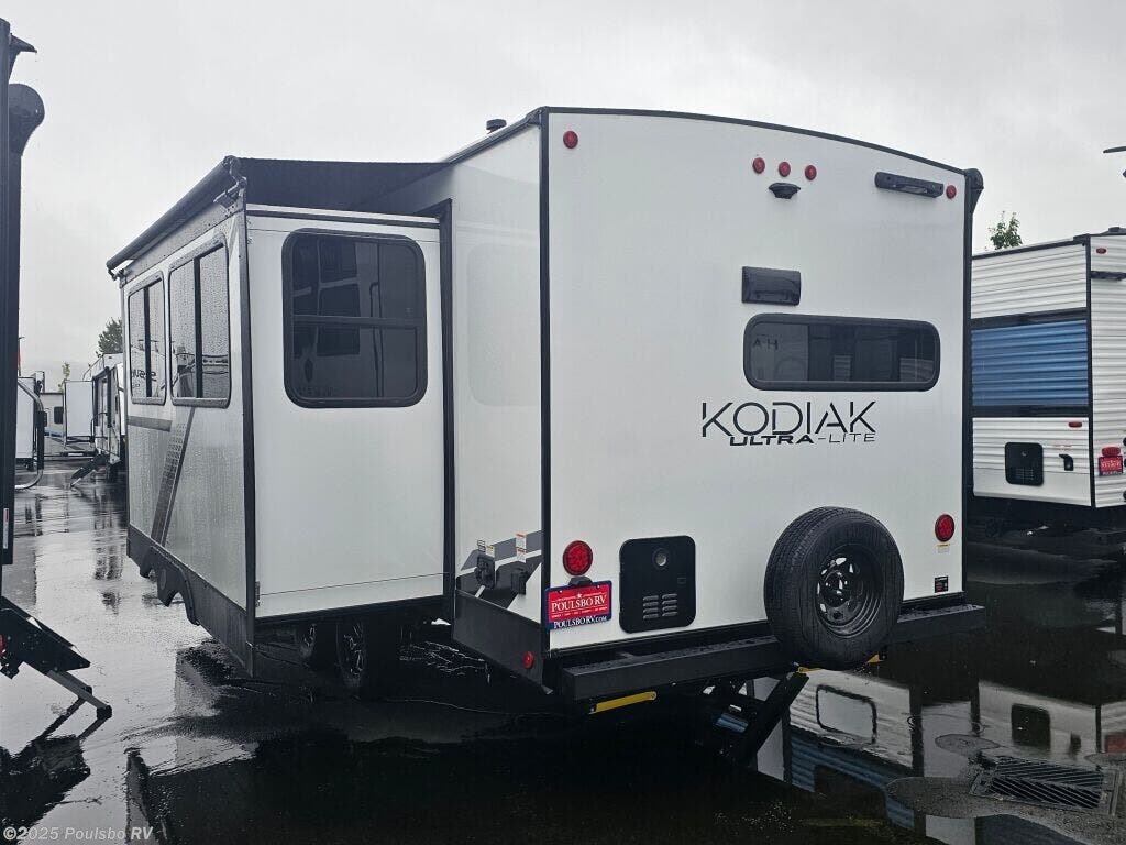 Contact us now about this 2025 Dutchmen Kodiak Ultra-Lite 257RKSL! 2025 Kodiak Ultra-Lite 257RKSL by Dutchmen from Poulsbo RV in Sumner, Washington