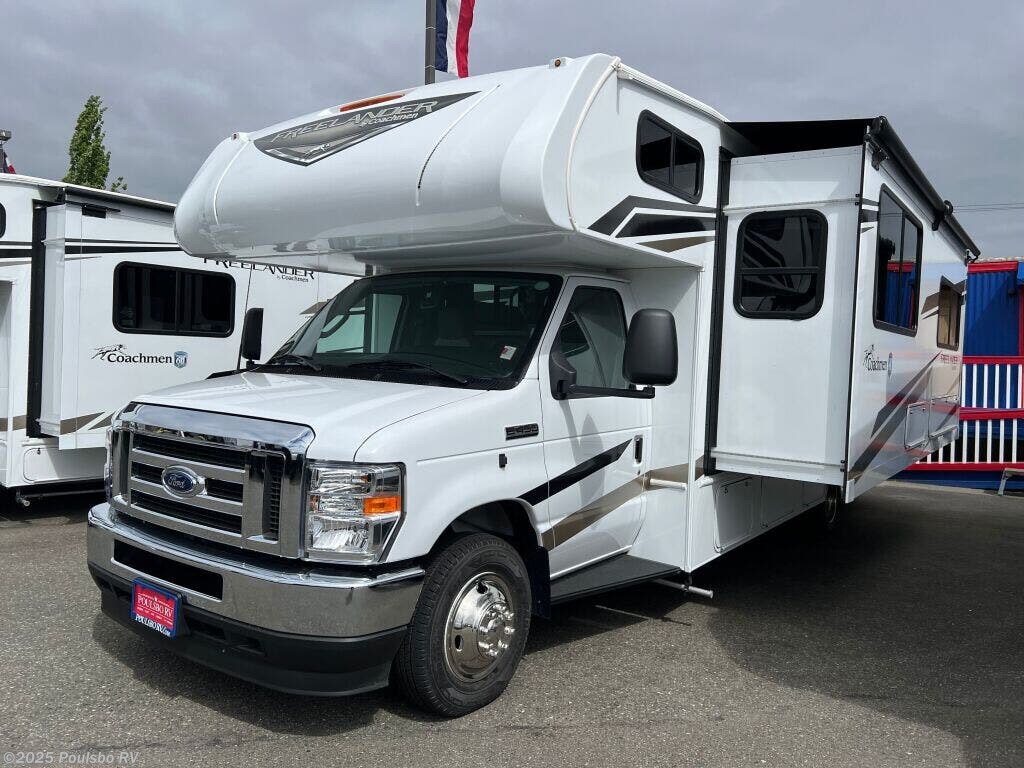 Call now about this 2025 Coachmen Freelander 26MB! 2025 Coachmen Freelander 26MB - New Class C For Sale by Poulsbo RV in Sumner, Washington features Awning