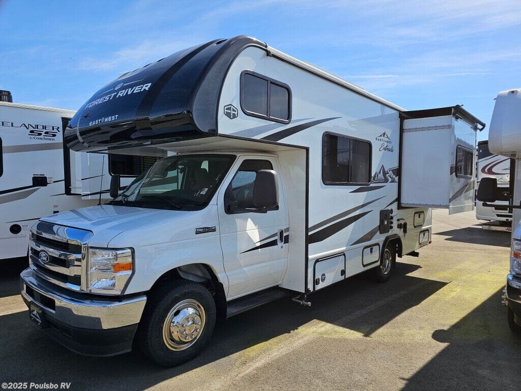 Contact us now about this 2025 East to West Entrada 2200S! 2025 Entrada 2200S by East to West from Poulsbo RV in Sumner, Washington
